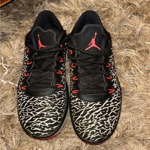 Jordan Trainer 1 Low Black Infrared